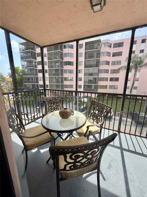20850 San Simeon Way 302-5, Miami FL - photo 23 of 49