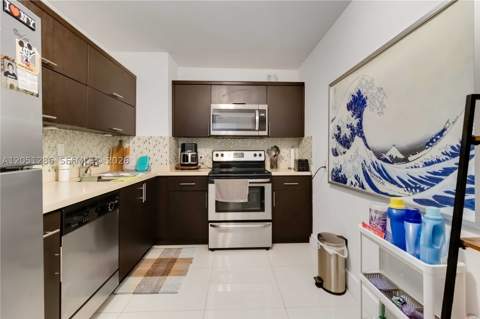 100 Bayview Dr 2014, Sunny Isles Beach FL - photo 13 of 57
