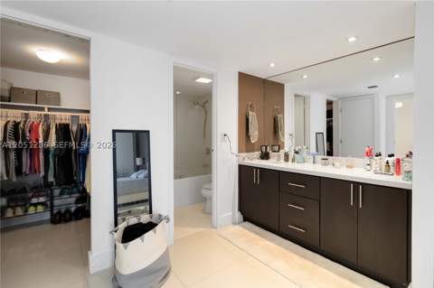 100 Bayview Dr 2014, Sunny Isles Beach FL - photo 20 of 57