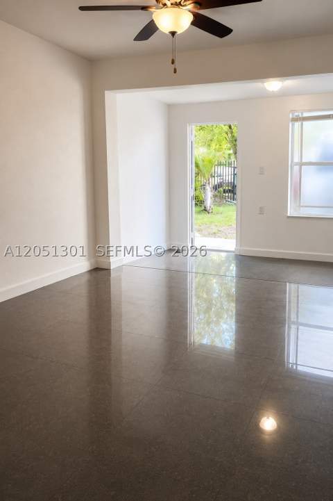 2097 Rutland St, Opa Locka FL - photo 8 of 10