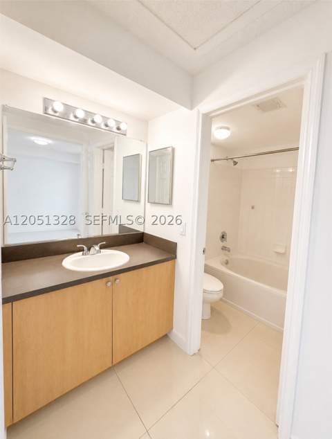 2941 NE 185th St 1311, Aventura FL - photo 13 of 29