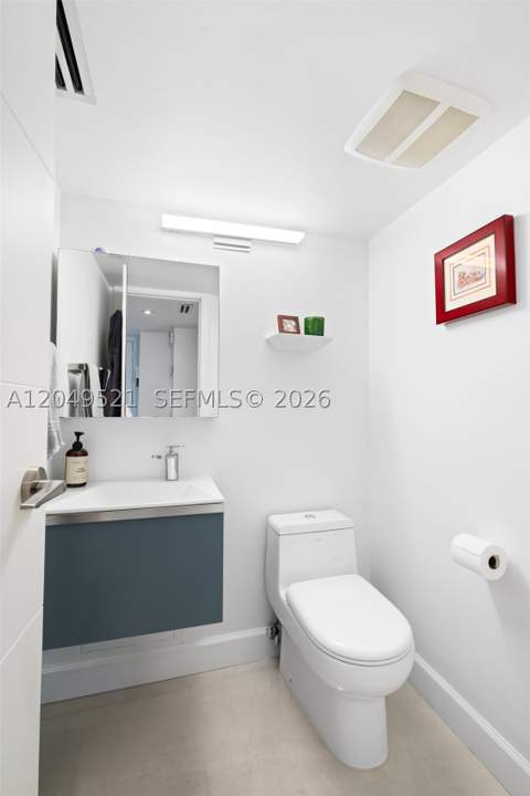 2333 Brickell Ave 1909, Miami FL - photo 12 of 25