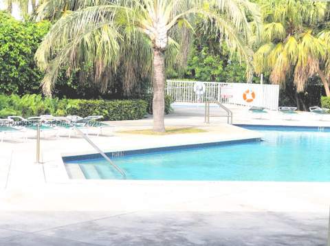 21460 SW 90th Ct, Cutler Bay FL - photo 16 of 21