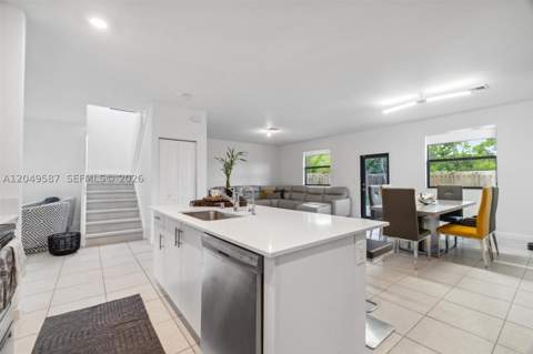 24242 SW 119th Pl, Homestead FL - photo 8 of 35