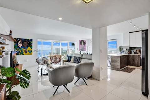 11111 Biscayne Blvd 1915, Miami FL - photo 15 of 43