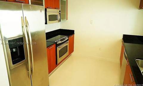 1800 N Bayshore Dr 3014, Miami FL - photo 13 of 20