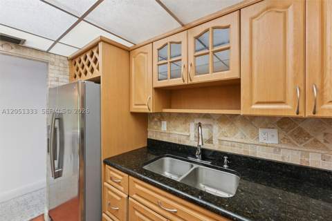 14241 Memorial Hwy 9f Hwy, Miami FL - photo 11 of 47