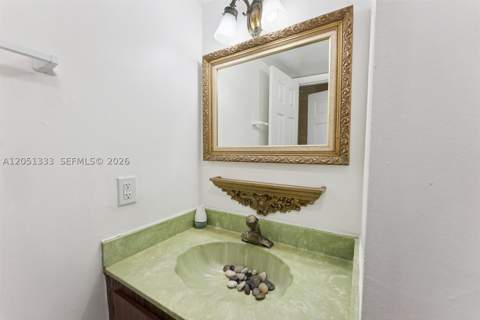 14241 Memorial Hwy 9f Hwy, Miami FL - photo 21 of 47