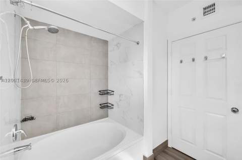 17150 N Bay Rd 2814, Sunny Isles Beach FL - photo 24 of 43