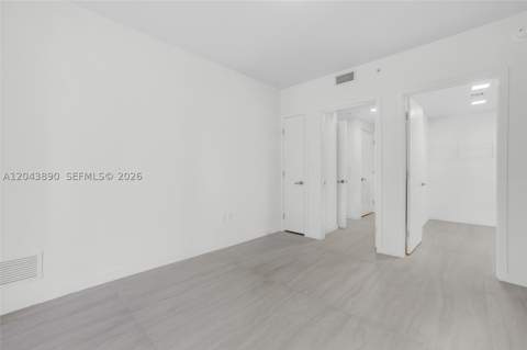 77 SE 5 Street 1708, Miami FL - photo 7 of 17
