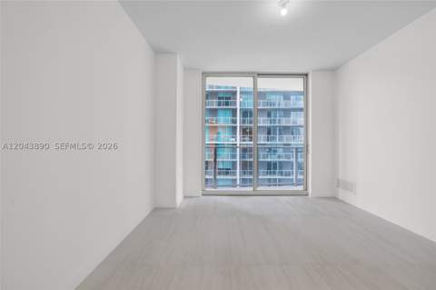 77 SE 5 Street 1708, Miami FL - photo 9 of 17