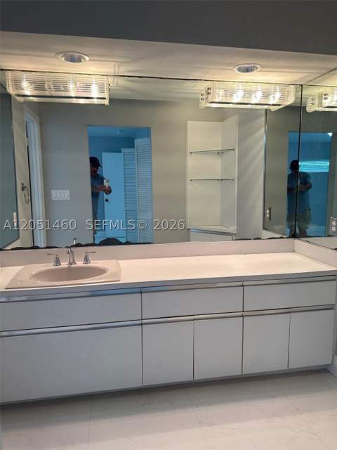 6061 NW 198th Ter, Miami FL - photo 21 of 48