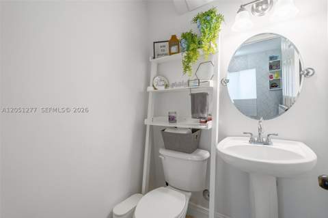 357 NE 35th Ter, Homestead FL - photo 11 of 49