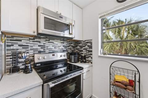 6246 SW 136th Ct D202, Miami FL - photo 12 of 47