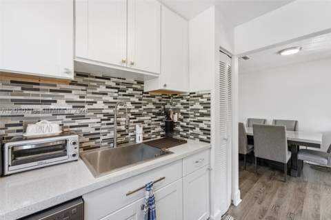 6246 SW 136th Ct D202, Miami FL - photo 14 of 47
