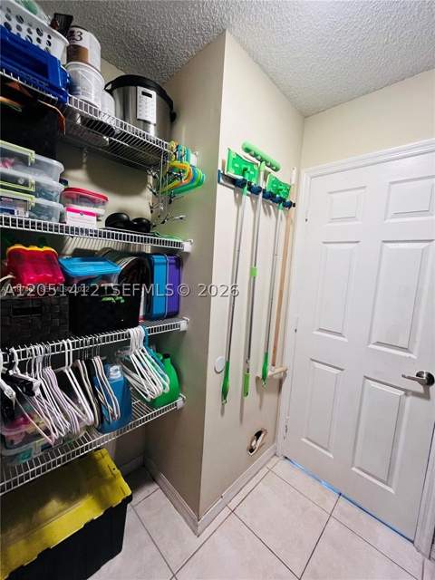 16453 SW 75th Ter, Miami FL - photo 23 of 32