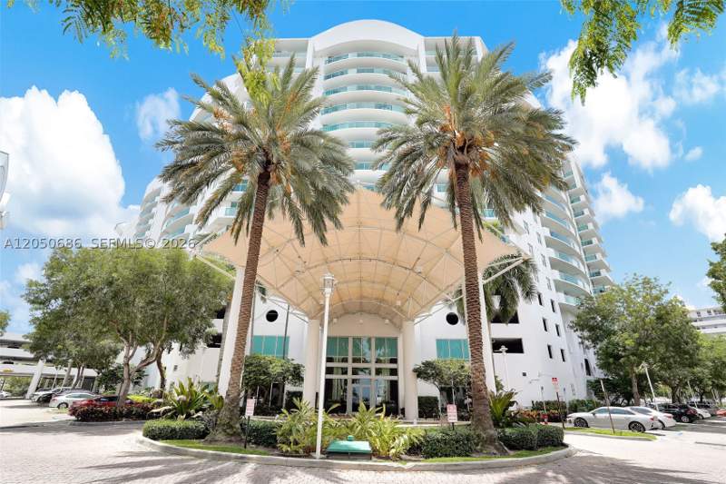 2 bedroom Condominium at 7900 Harbor Island Dr 610, 360 CONDO A, North Bay Village — photo 1