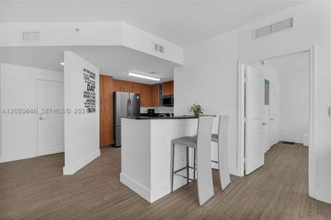 7900 Harbor Island Dr 610, North Bay Village FL - photo 21 of 60