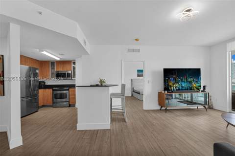 7900 Harbor Island Dr 610, North Bay Village FL - photo 22 of 60