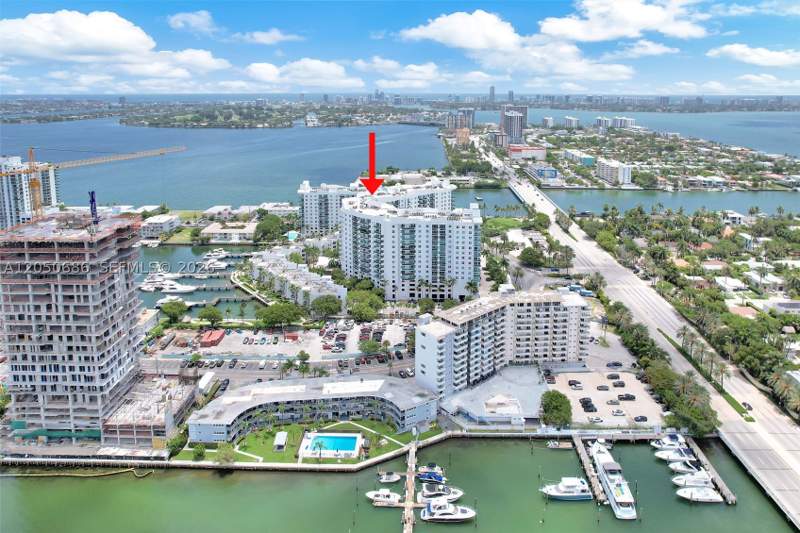 2 bedroom Condominium at 7900 Harbor Island Dr 610, 360 CONDO A, North Bay Village — photo 4