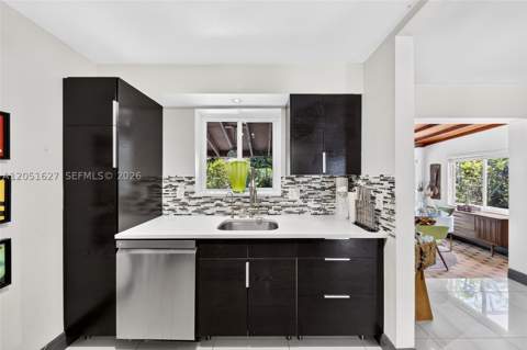 467 NE 129th St, North Miami FL - photo 18 of 58