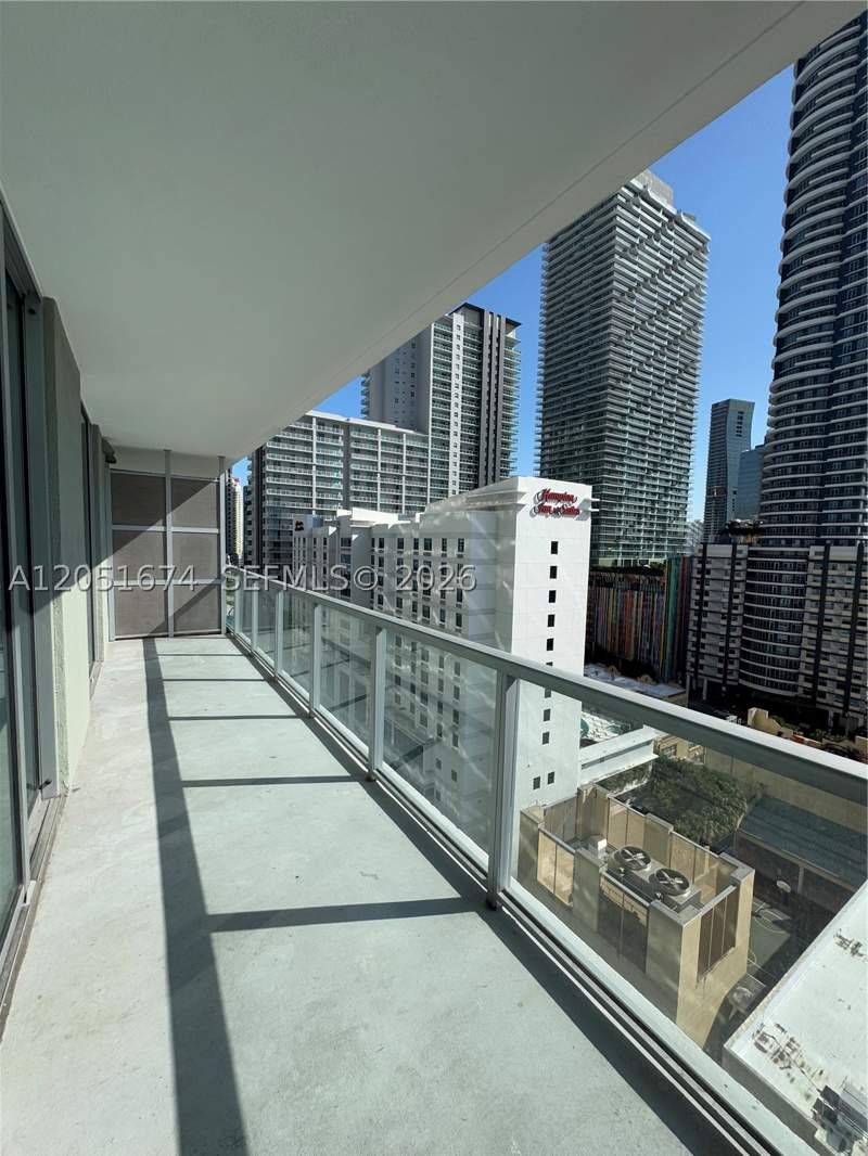 1 bedroom Condominium at 79 SW 12th St 1702-S, The Axis On Brickell Cond, Miami — photo 5