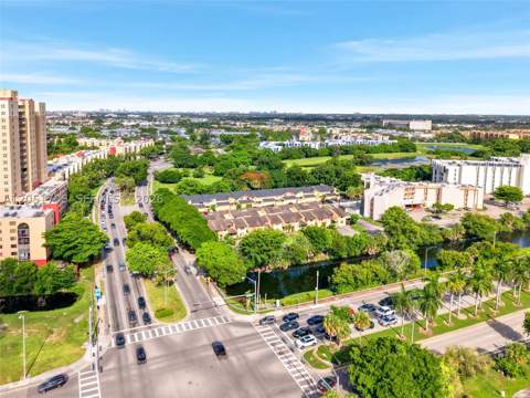9674 Fontainebleau Blvd 28, Miami FL - photo 7 of 44