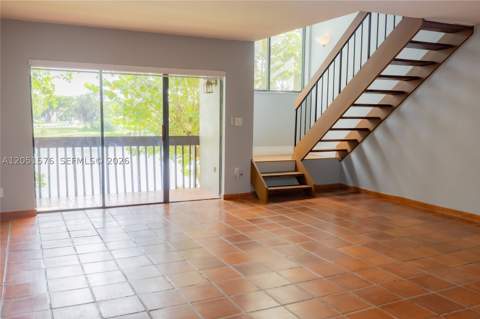 10000 NW 9th St Cir 21, Miami FL - photo 11 of 44