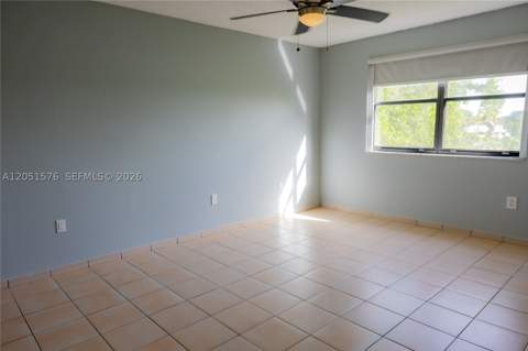 10000 NW 9th St Cir 21, Miami FL - photo 19 of 44