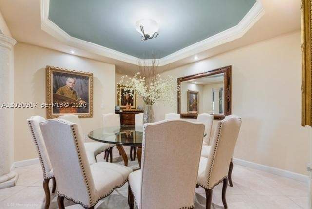 3 bedroom Condominium at 1400 Salzedo St 305, La Hacienda In The Gables, Coral Gables — photo 4