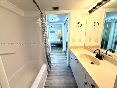 17000 NW 67th Ave 130, Hialeah FL - photo 18 of 25