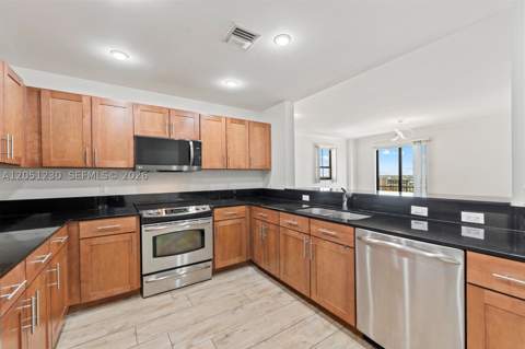 8390 SW 72nd Ave 702, Miami FL - photo 6 of 34