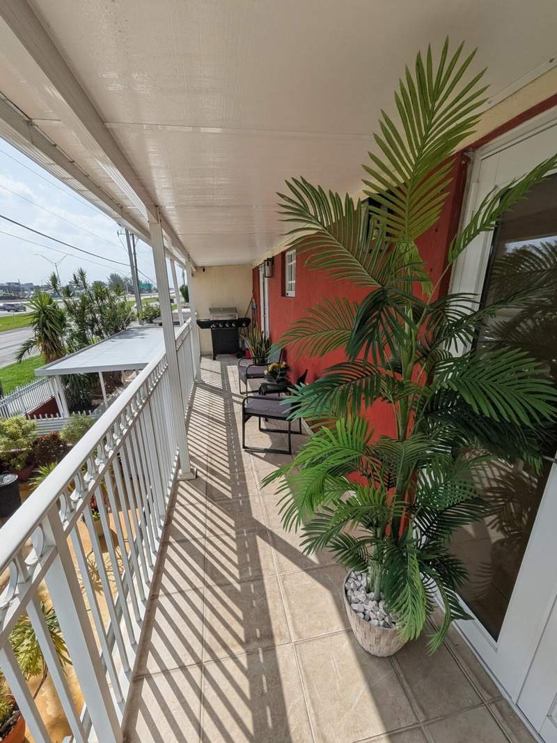 3 bedroom Condominium at 10903 W Okeechobee Road 201, Garden Villas Condo I, Hialeah — photo 2