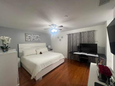 10903 W Okeechobee Road 201, Hialeah FL - photo 8 of 36