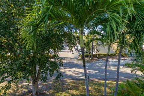 5750 Turin Street 206, Coral Gables FL - photo 23 of 38