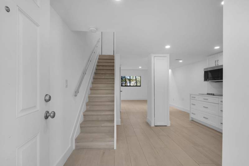 2 bedroom Condominium at 5750 Turin Street 206, Gables South Condo, Coral Gables — photo 4
