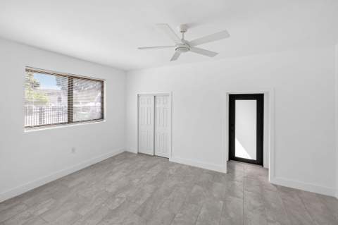 9001 NW 32nd Ct Road, Miami FL - photo 12 of 38
