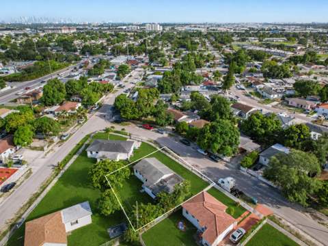 9001 NW 32nd Ct Road, Miami FL - photo 6 of 38