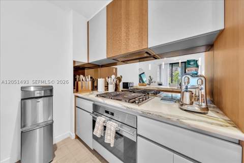 2831 S Bayshore Dr 501, Miami FL - photo 11 of 81