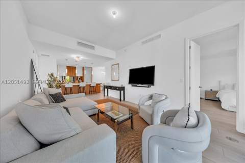 2831 S Bayshore Dr 501, Miami FL - photo 19 of 81