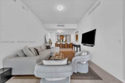 2831 S Bayshore Dr 501, Miami FL - photo 20 of 81