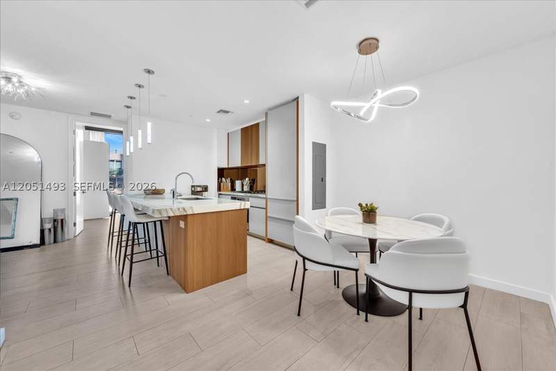 3 bedroom Condominium at 2831 S Bayshore Dr 501, Club Residences At Park G, Miami — photo 5