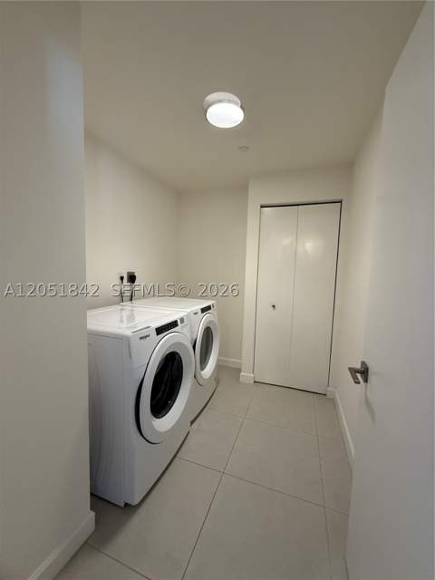 5350 NW 84th Ave 1001, Doral FL - photo 12 of 65