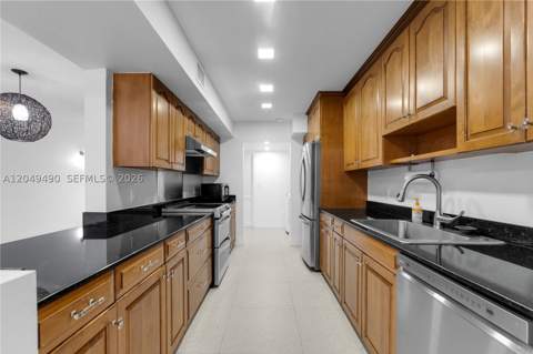8054 SW 86th Ter, Miami FL - photo 10 of 48