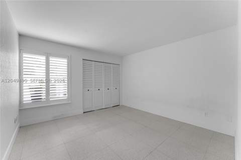8054 SW 86th Ter, Miami FL - photo 13 of 48