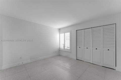 8054 SW 86th Ter, Miami FL - photo 14 of 48