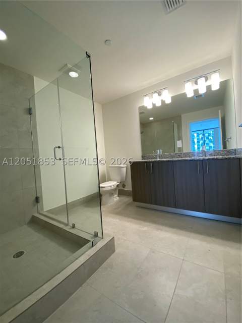 5350 NW 84th Ave 706, Doral FL - photo 10 of 21