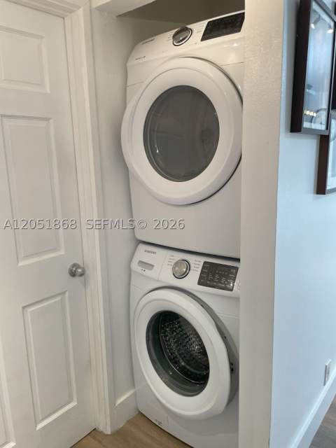 170 Ocean Lane Dr 305, Key Biscayne FL - photo 10 of 49