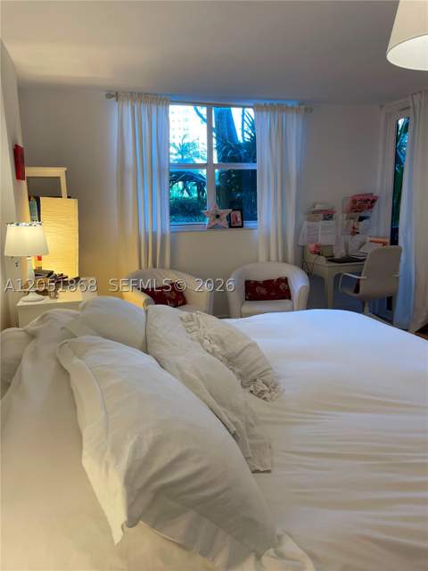 170 Ocean Lane Dr 305, Key Biscayne FL - photo 12 of 49