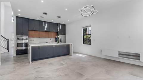 8900 NW 161st Ter, Miami Lakes FL - photo 18 of 82